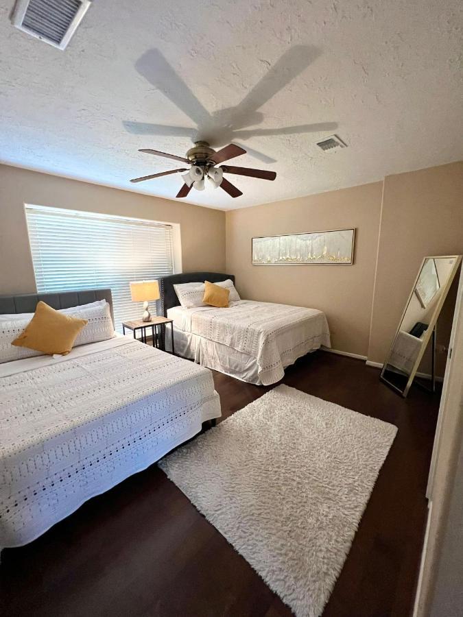 Centrally Located Houston Retreat! Sleeps 8, 10 Min To Downtown, Free Parking Εξωτερικό φωτογραφία