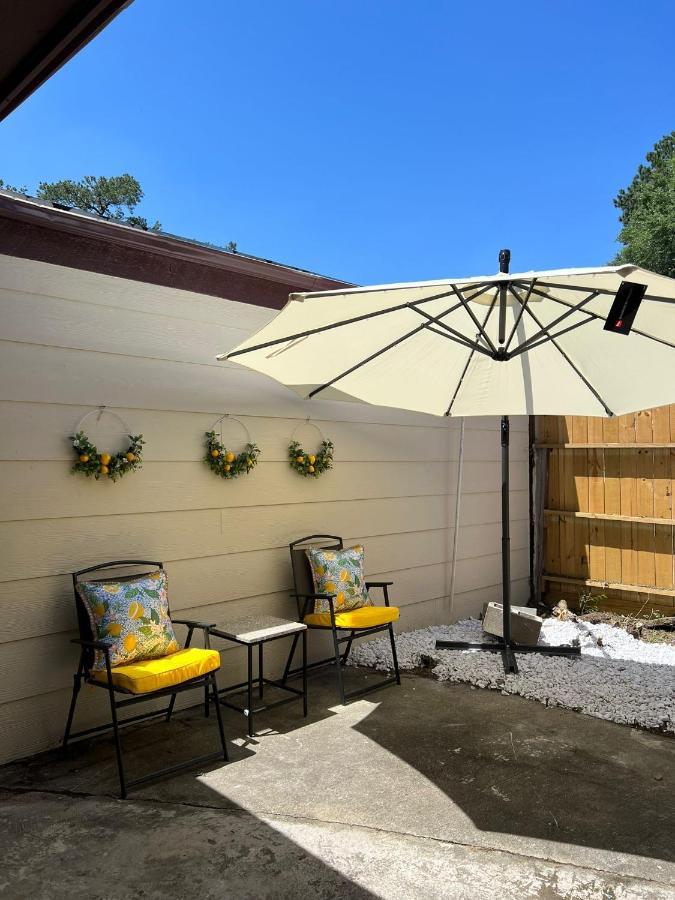 Centrally Located Houston Retreat! Sleeps 8, 10 Min To Downtown, Free Parking Εξωτερικό φωτογραφία